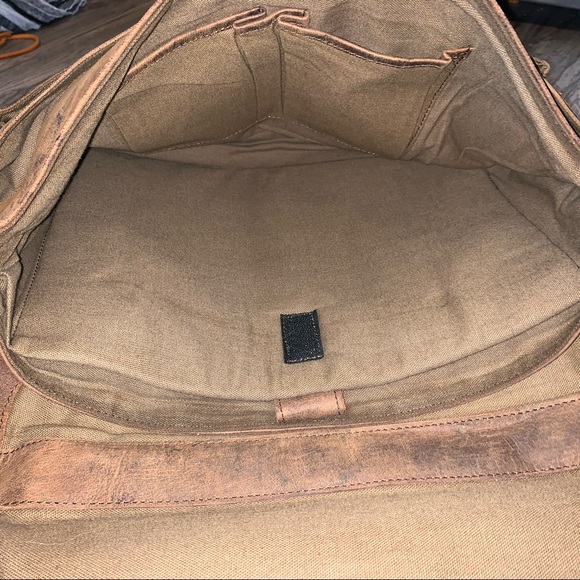 Buffalo Hunter Leather Laptop bag NWOT - Picture 8 of 11